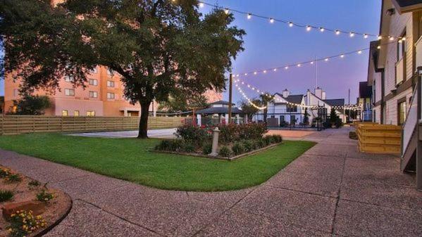 Apartamento Houston Medical Center 2Br Loft With Pool Near Nrg Stadium Exterior foto